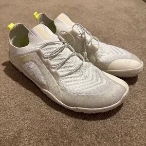 Vivobarefoot Primus Trail Knit FG Men’s US12.5 EU46 White/Neon